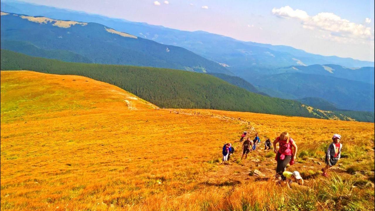 Ансол Hotel Vorokhta Bagian luar foto